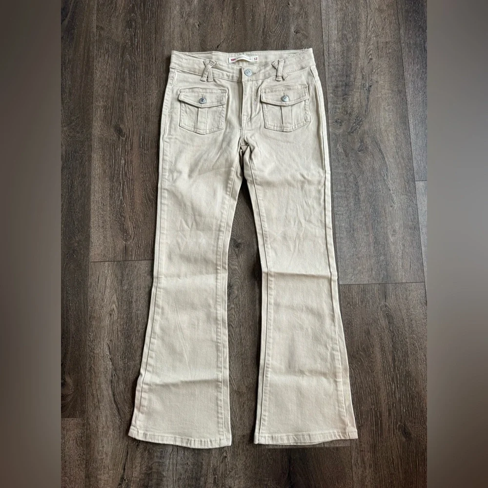 Levi's Regular Rise Flare Jeans, girls size 12, khaki